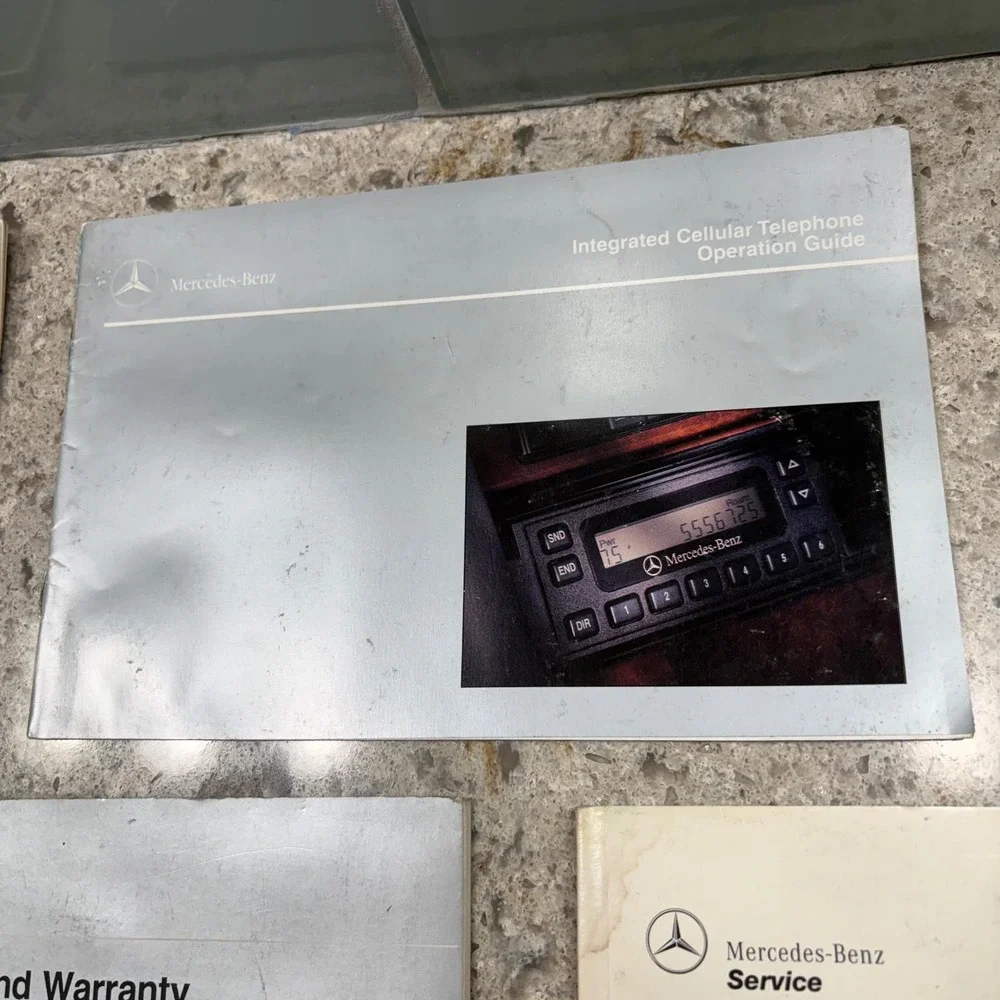 Vintage Mercedes‎ Benz Black Leather Owner Manual Folio E 300 Diesel E 320 E 420